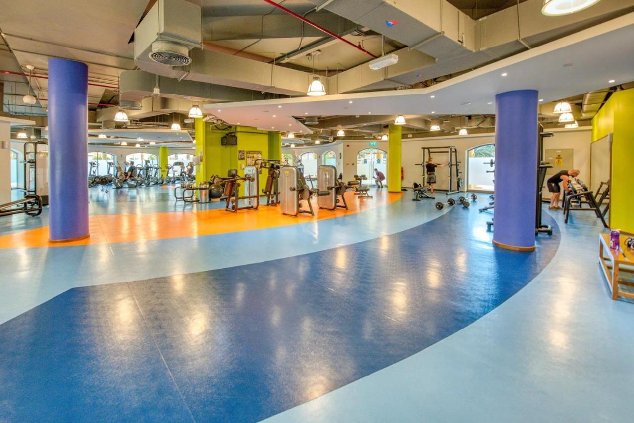 Homestar Deluxe Jbr Meditation & Wellness Hostel ドバイ エクステリア 写真